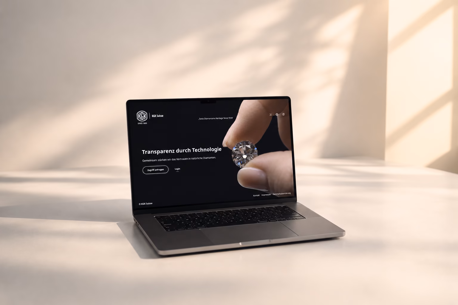 App-Entwicklungsagentur für B2B 15 KGK Suisse Portal: Weboberfläche für den internationalen Edelsteinhandel auf Desktop und Laptop mit Filteransicht